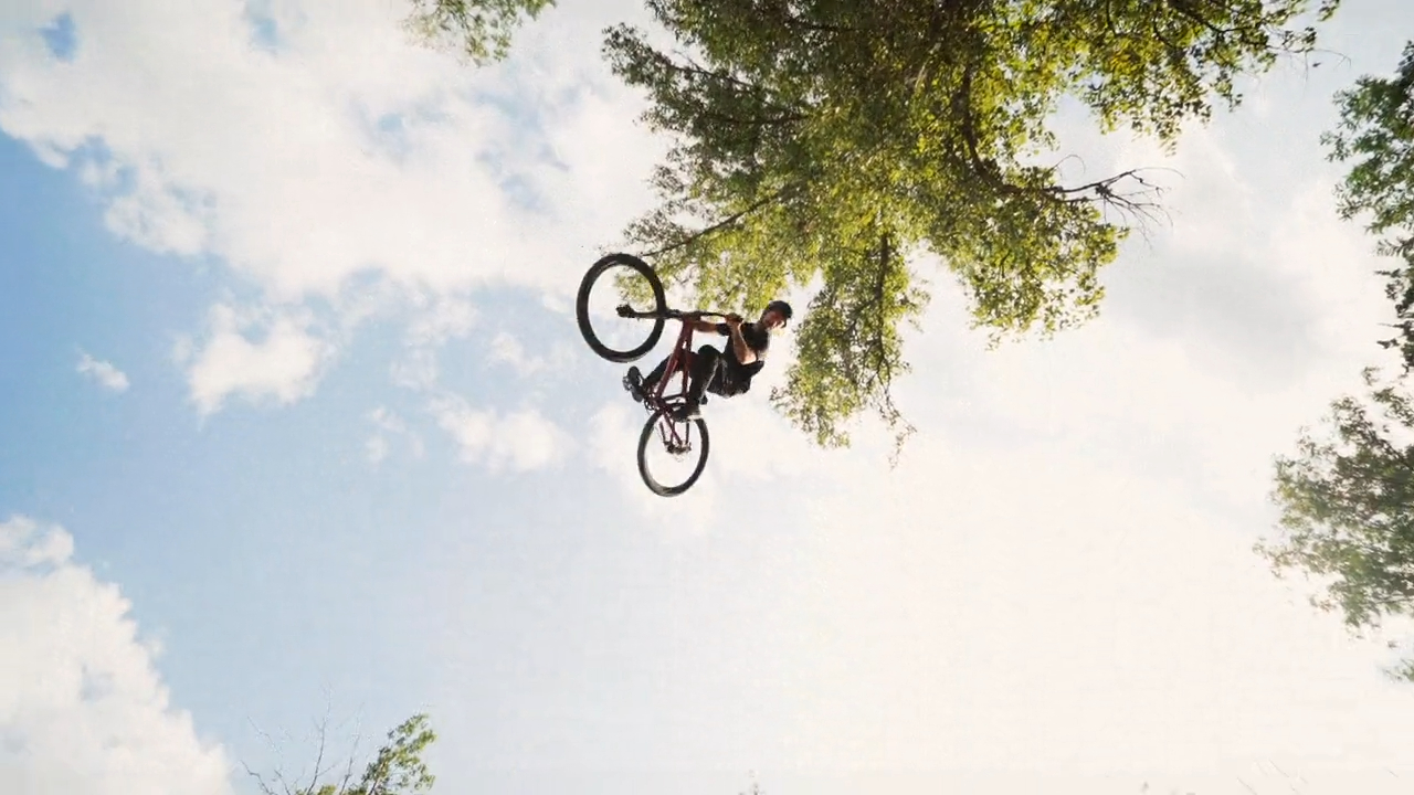 VS--DIRTCAMPJAM2023-AftermovieonVimeo-1’04”